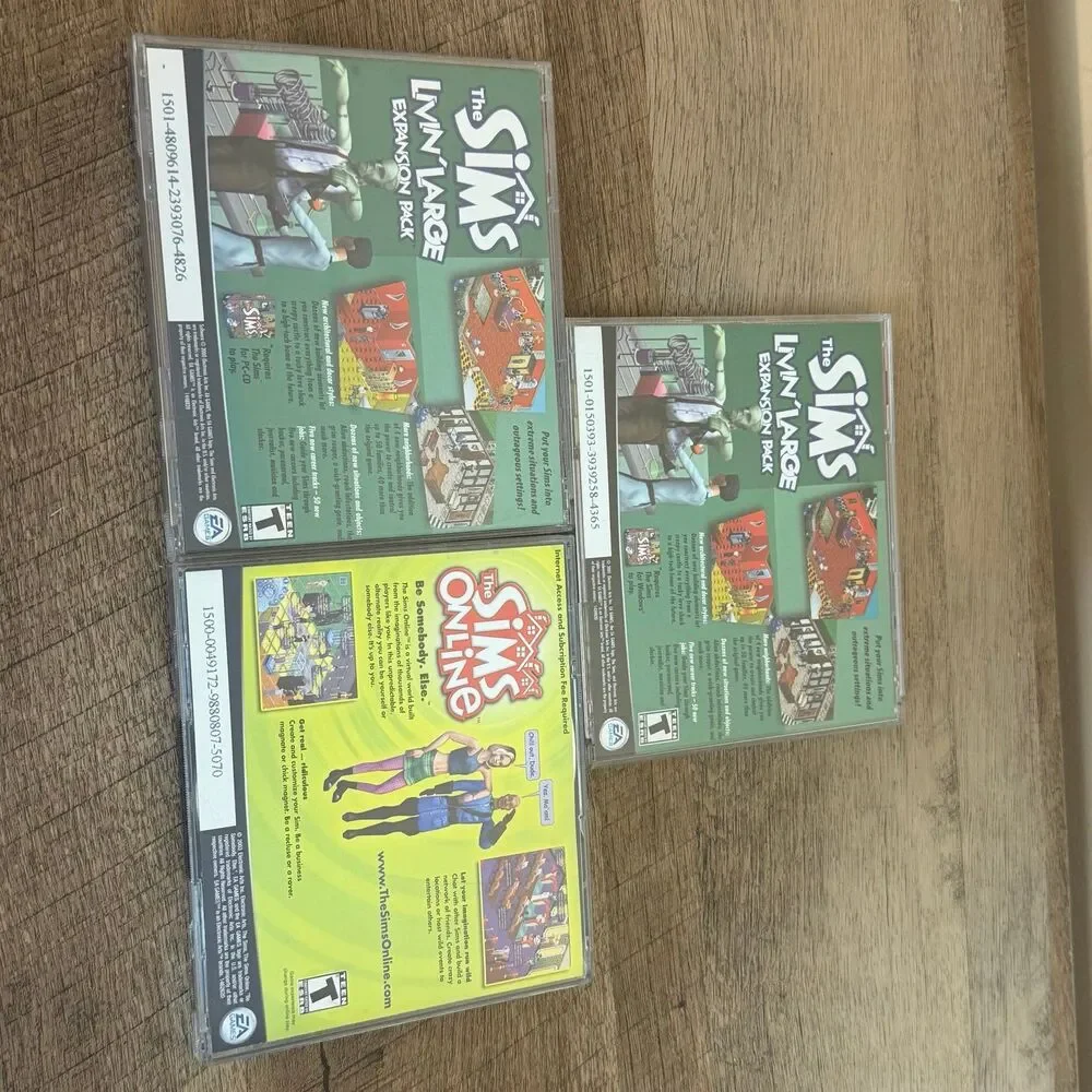 3 The Sims PC CD-ROM expansion packs video game - Hot Date, Vacation, Superstar